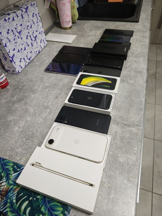 iPhone&Samsung In stare foarte buna perfect funcționale libere rețea