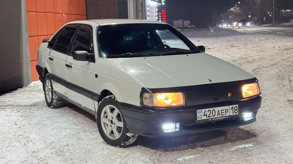 Пассат б3.                .