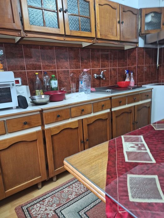 Mobila de bucatarie si alte articole