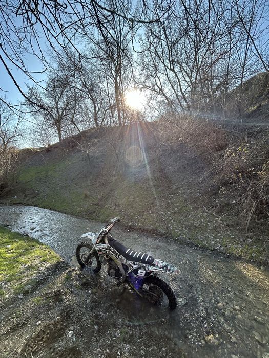 Kawasaki kx250f 2017 година