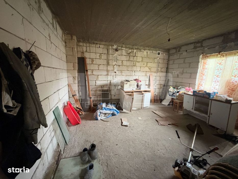 Casa si spatiu comercial in Radauti, teren 822 mp