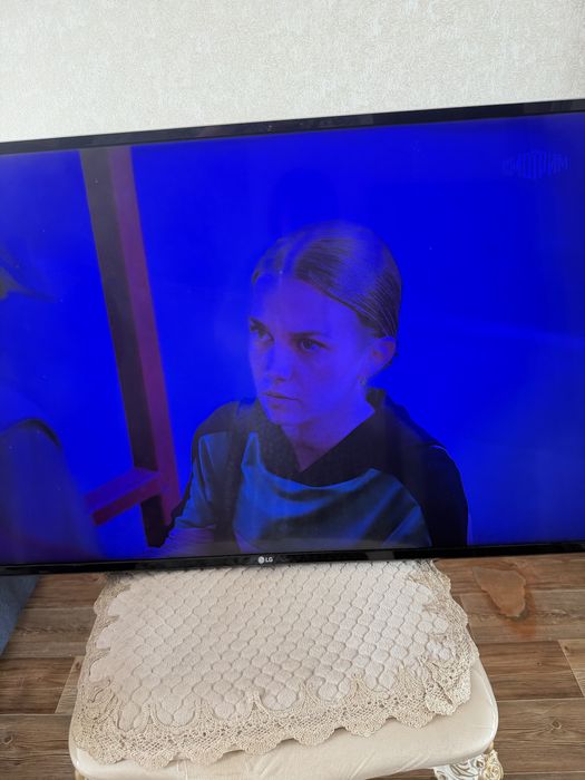 Продаю телевизор LG