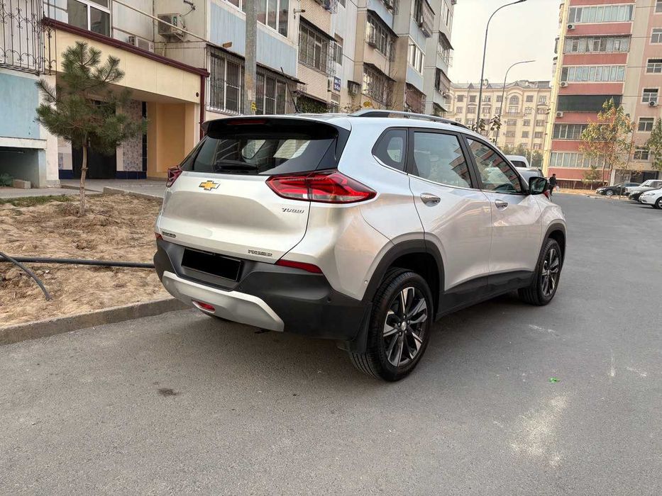 Yangi holatda, Chevrolet Tracker 2 (Premier plus) sotiladi