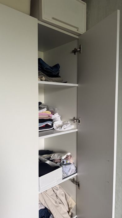 Шкаф для одежды белый