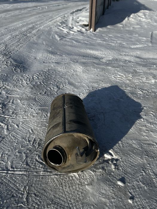 Глушитель е39 сток