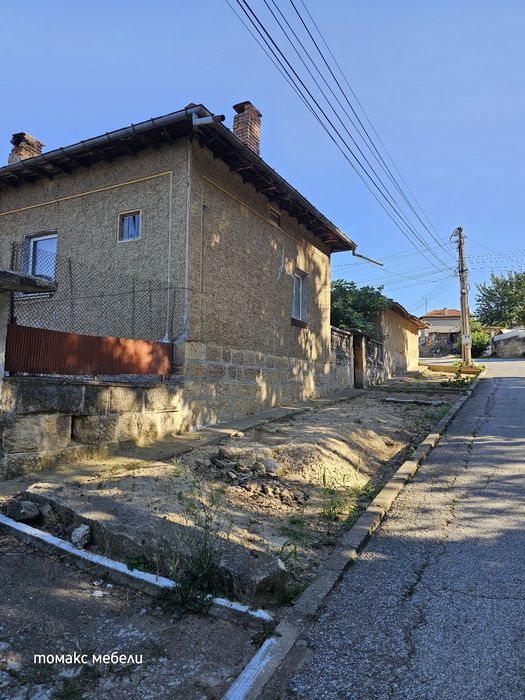 Продава се Къща в Русе, в.з. Средна кула - 104 кв.м за 443 €/кв.м - Снимка #1