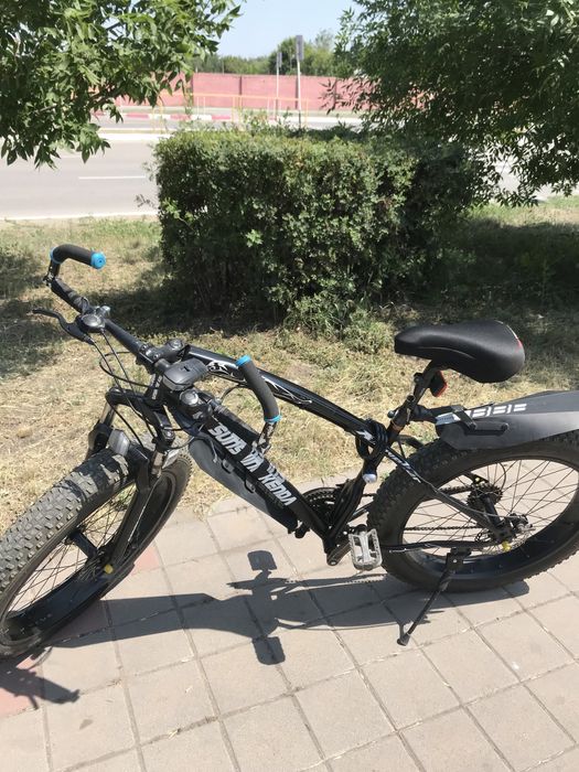 Фетбайк велосипед с широкими колёсами