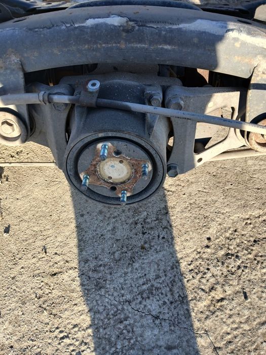 Заден диференцял Toyota Rav4 2010