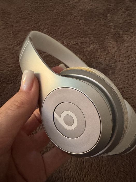 Продам наушники Beats