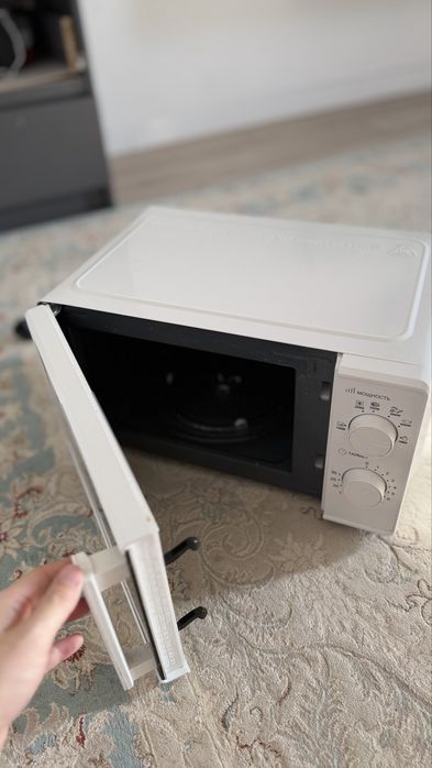 Микроволновая печь