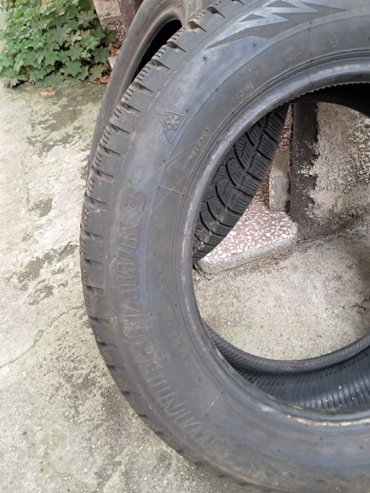 Зимни гуми 185/65/15 Пежо 208