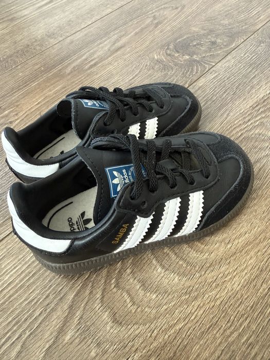 Разпродажба на  обувки Puma Fenty  Mini Melissa Zara  Adidas samba