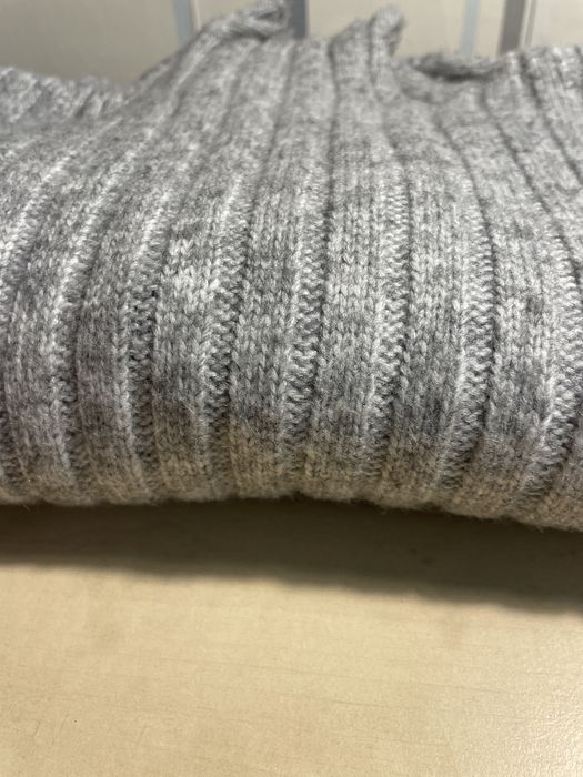 Продам пуловер Bershka. S