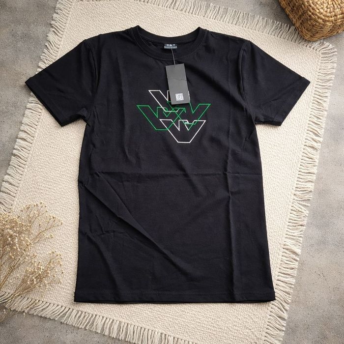 Tricouri bărbătești