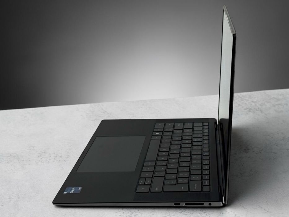 Лаптоп Dell Precision 5570 15.6" FHD+ i9-12900H 32RAM 512SSD RTX A2000 Гараниця!