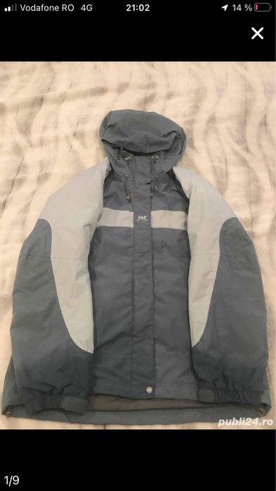 Geaca Helly Hansen si Camel