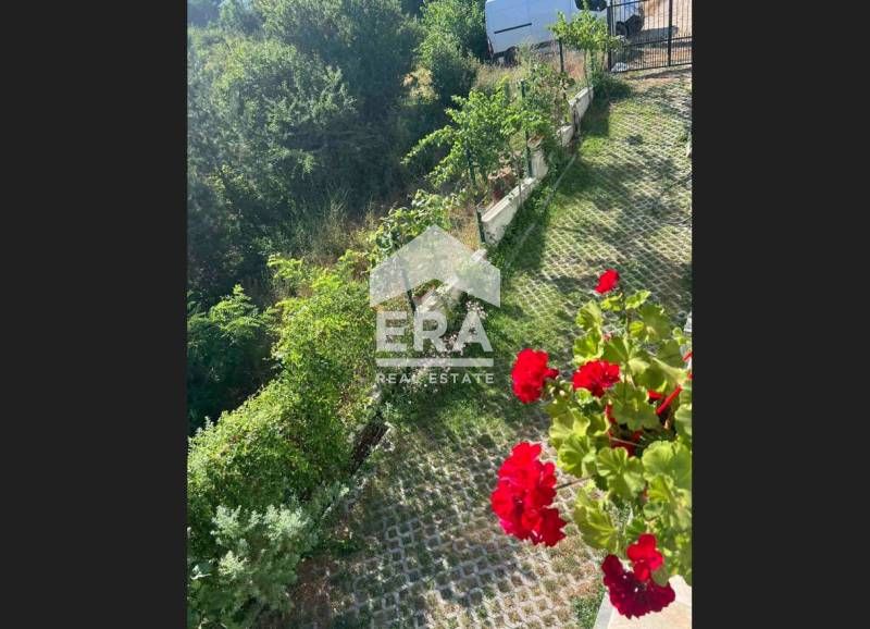 Продава се Къща в Варна, м-т Траката - 328 кв.м за 1951 €/кв.м - Снимка #6