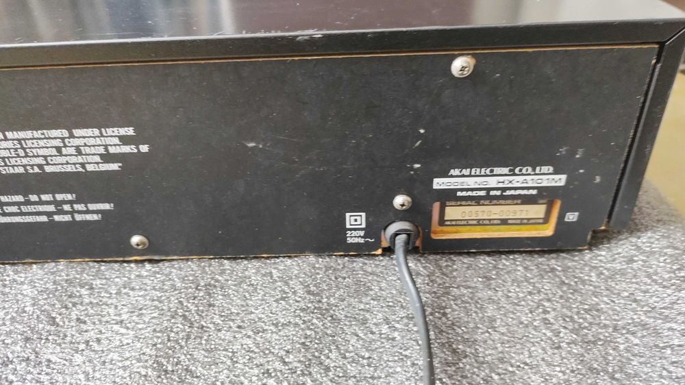 дек Akai  HX-A101M