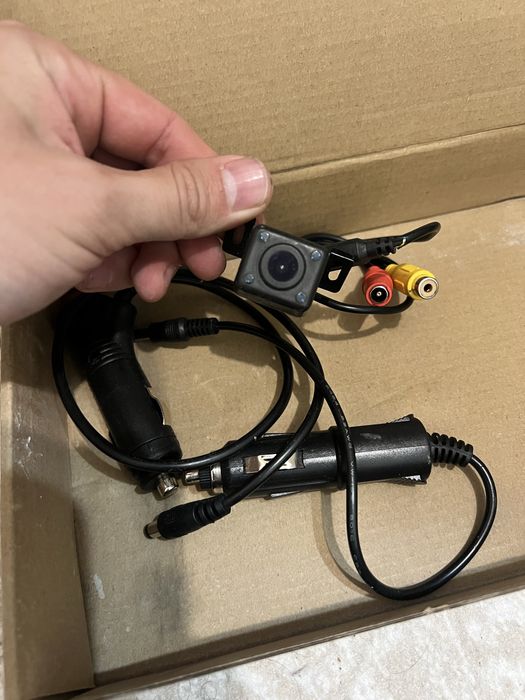 Дисплей и камера. Для авто