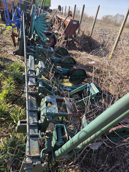 Semănătoare 6 rânduri