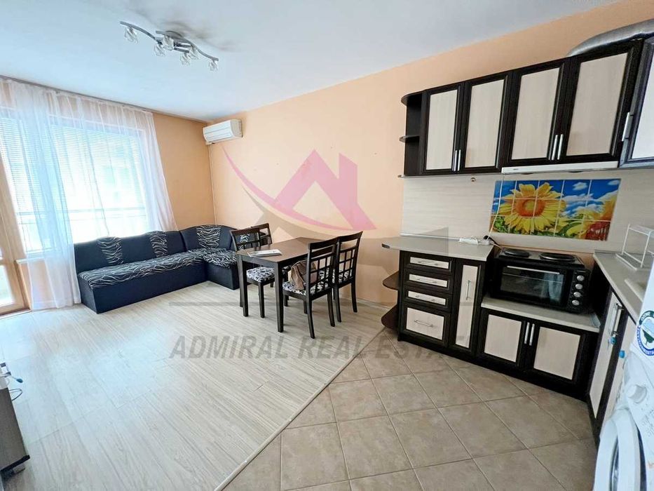 Дава се под наем Двустаен апартамент в Варна, Базар Левски - 65 кв.м за 460 € - Снимка #1