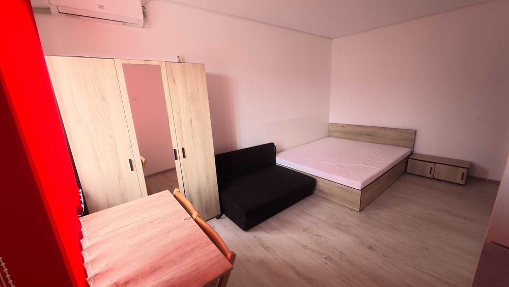 Garsoniera de vanzare