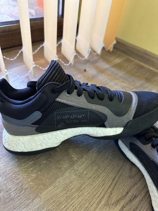 Маратонки Адидас