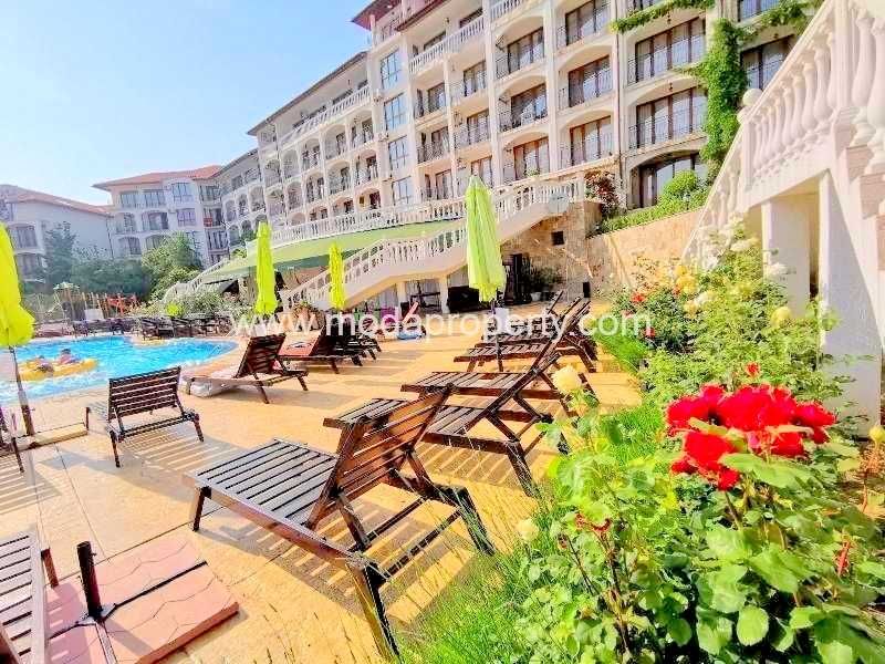 Продава се Двустаен апартамент в Свети Влас - 64 кв.м за 1258 €/кв.м - Снимка #1