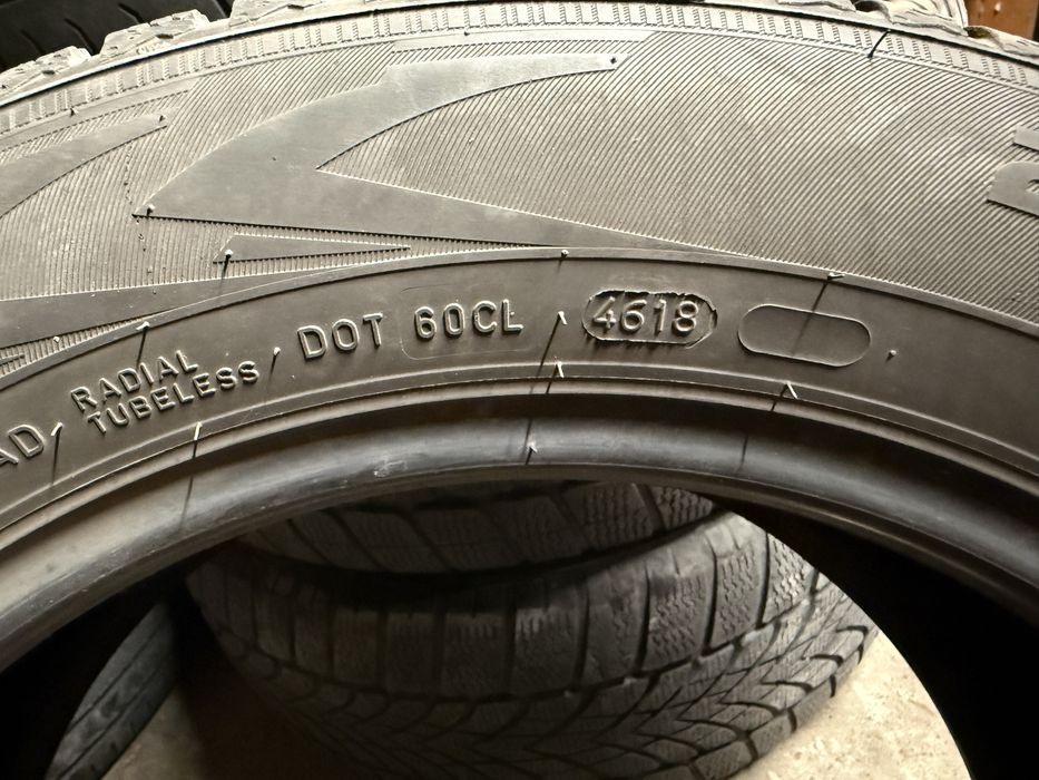 Nokian 205/60/16