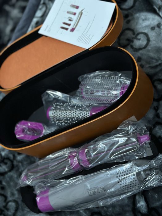 Фен-стайлер Dyson 5 в 1 для волос