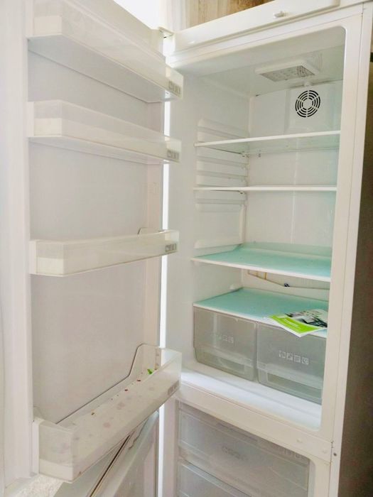 Холодильник Artel