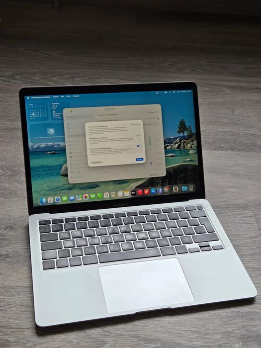 MacBook m1 2020 (макбук м1 АКБ 100%)