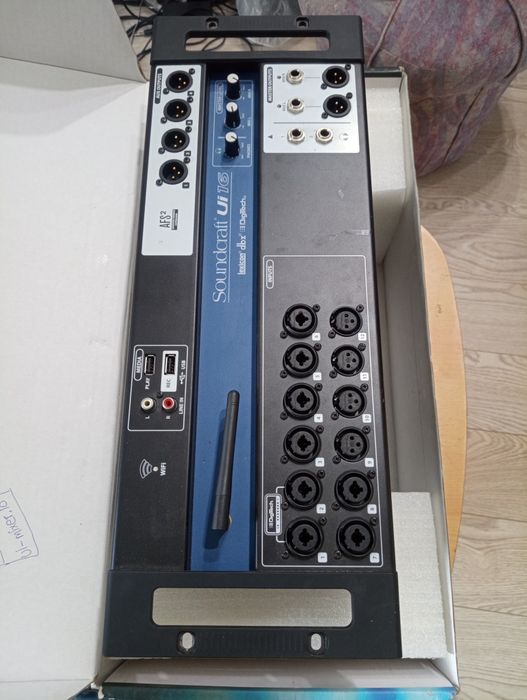 Mixer digital Soundcraft UI 16