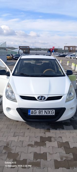 Hyundai i20   alb