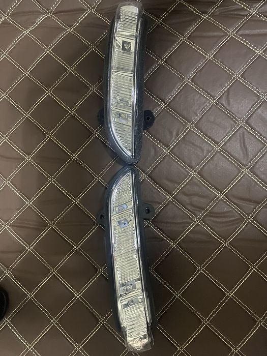 Повторители на боковые зеркала