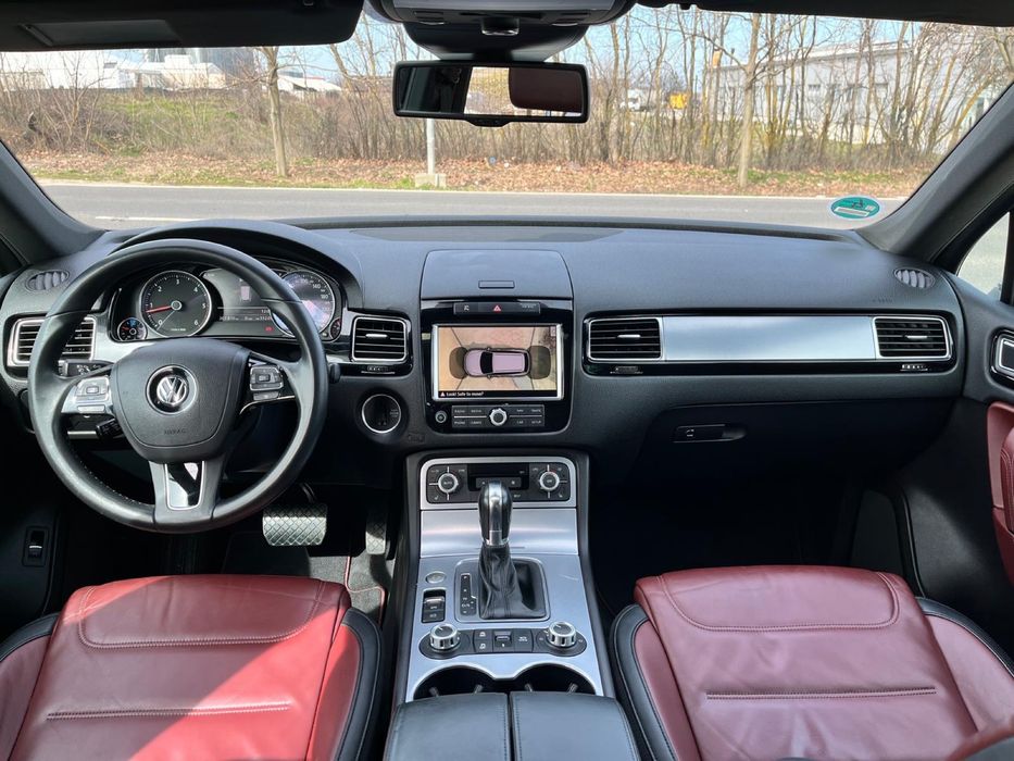 Volkswagen Touareg / Model Exclusive