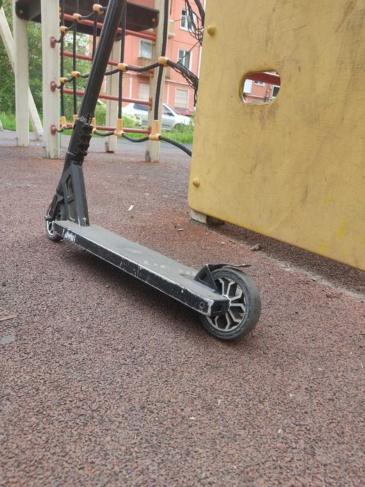 Трюковой самокат
