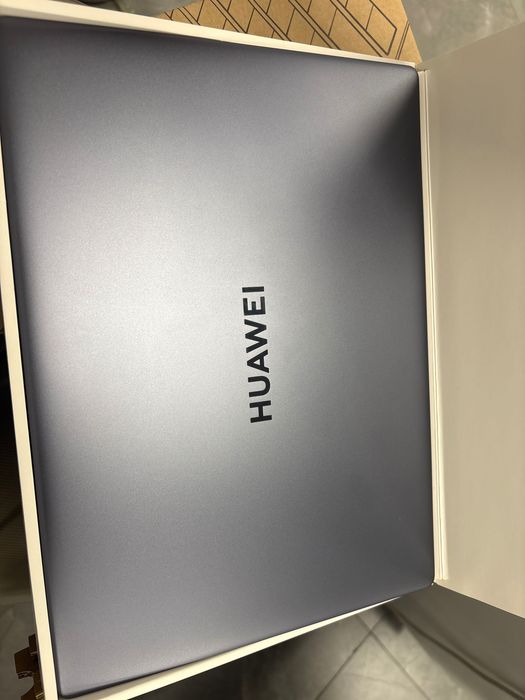 Продам новый ноутбук