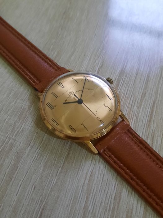 Позолоченные часы-Луч