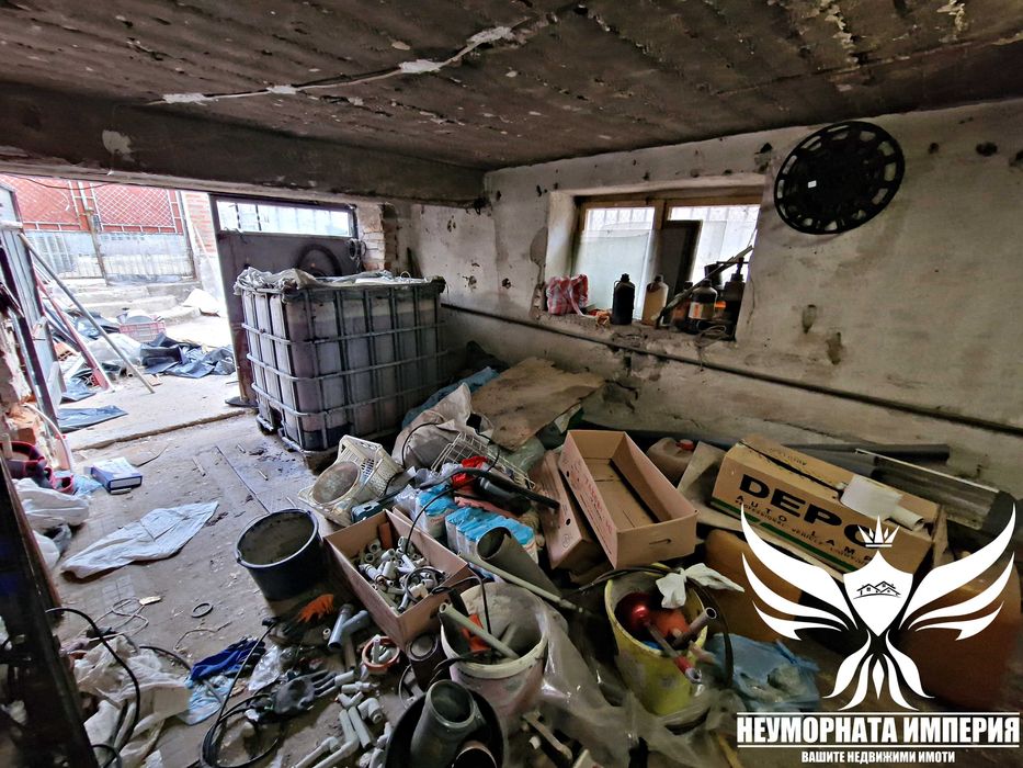 Продава се Тристаен апартамент в Асеновград - 128 кв.м за 852 €/кв.м - Снимка #22