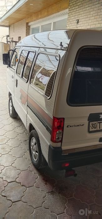 Дамас сотилади йили 2012 нархи5200$ келишамиз