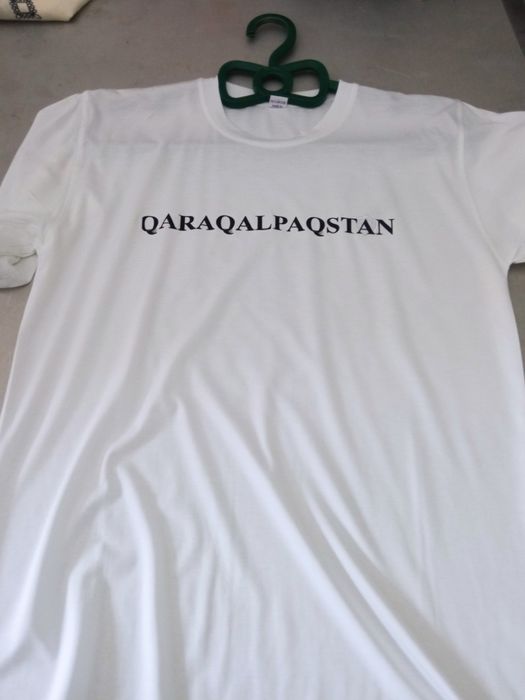 Qaraqalpaq uriwlari jazilgan fudbolkiler .