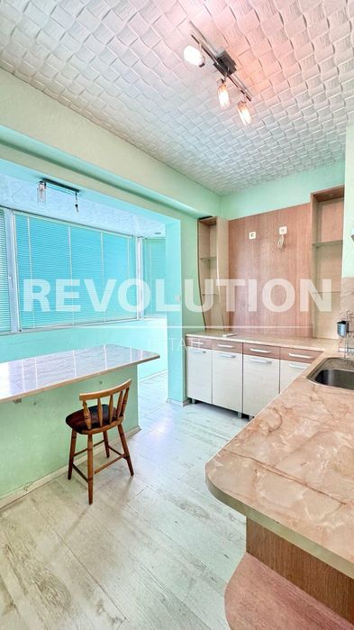 Продава се Двустаен апартамент в Пловдив, Гагарин - 77 кв.м за 1163 €/кв.м - Снимка #3