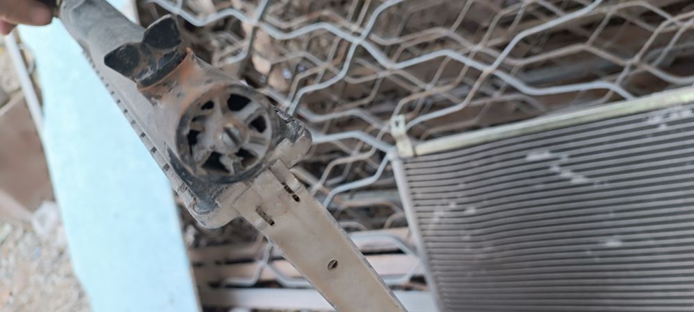 Нексия радиатор сотилади