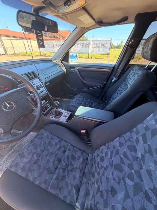 Мерцедес c220 cdi
