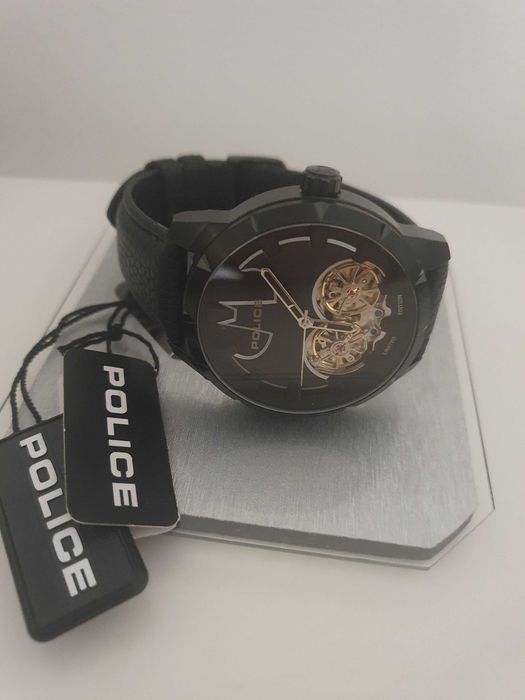 Ceas POLICE Dark Knight (DC) editie limitata