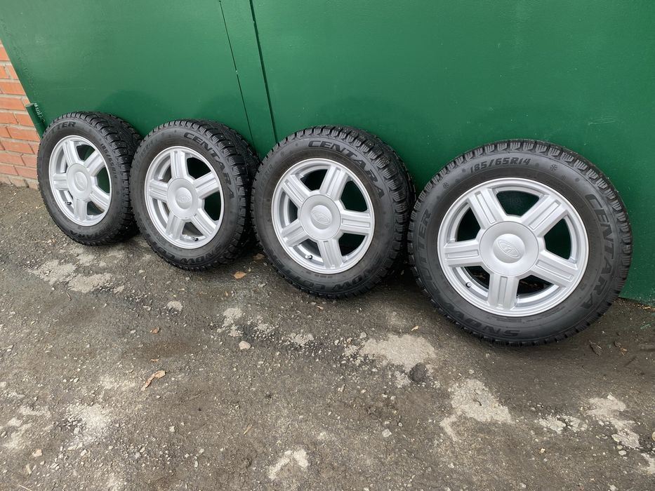 Продам диски с зимними шинами