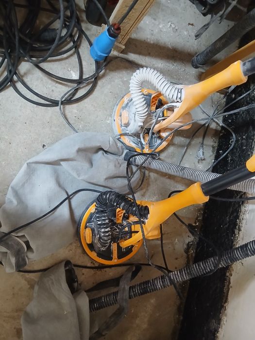 Продам шлефмашинку  для левкаса жираф