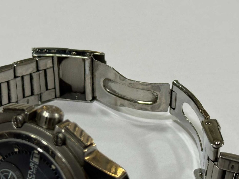 Мъжки часовник Sector No Limits 950