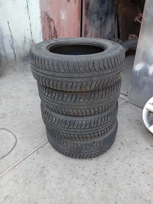 Продам шины буу 4 шт